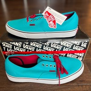 “Off The Wall” Vans Mens 11